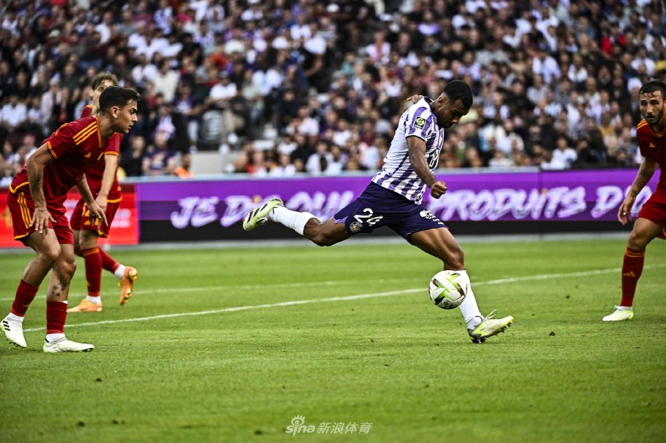 据马卡报报 据马卡报报