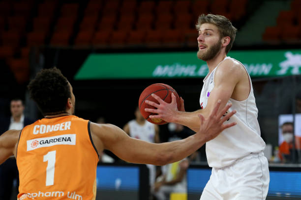 的焦点集中 的焦点集中