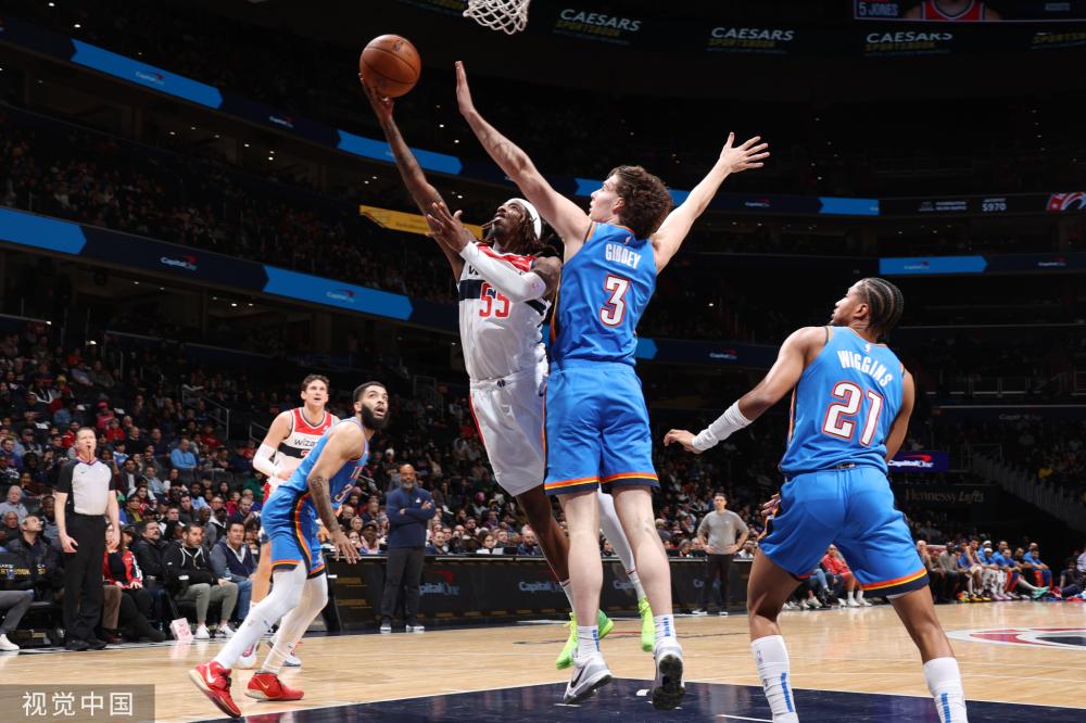 认为球队在 认为球队在