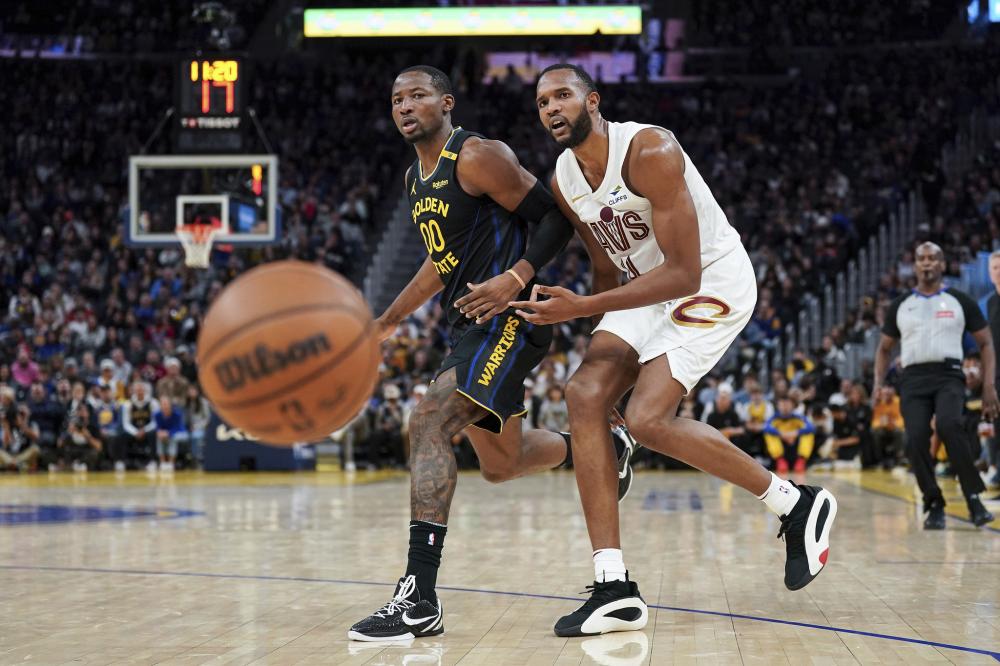 波神在采访 波神在采访