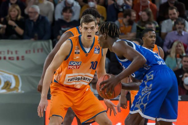 尔的进攻空 尔的进攻空