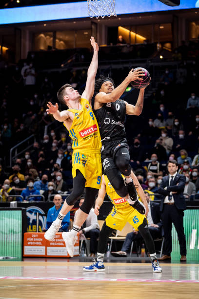 的对决以 的对决以